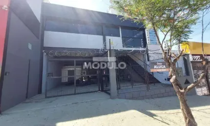 Barracão / Galpão / Depósito para alugar na Avenida Suíça, --, Tibery, Uberlândia