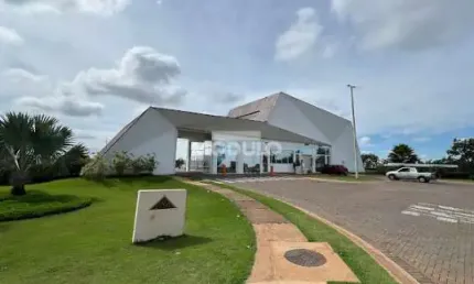 Terreno à venda na Avenida Vereador Carlito Cordeiro, --, Laranjeiras, Uberlândia