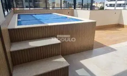 COBERTURA DUPLEX à venda, 4 quartos, 2 suítes, 2 vagas, Santa Mônica - Uberlândia/MG