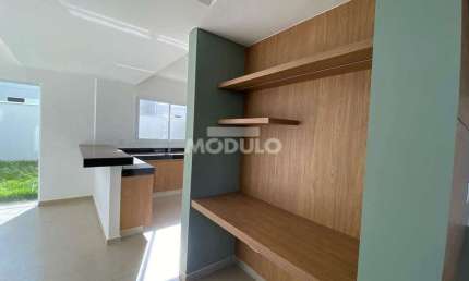 Casa em condominio para locação no Bairro Bosque dos Buritis 3 quartos