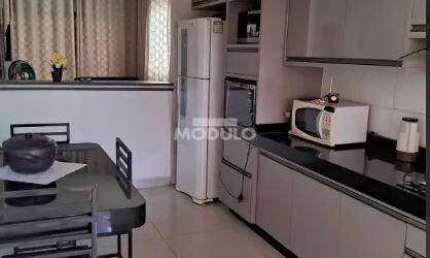 Casa com 2 quartos para alugar na Rua Da Onca Pintada, --, Residencial Pequis, Uberlândia