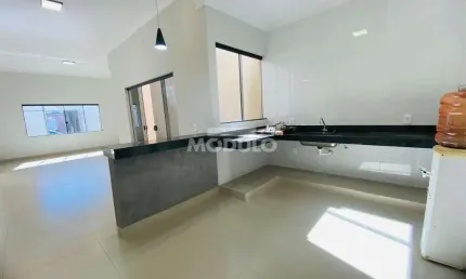 CASA RESIDENCIAL à venda, 31 quartos, 1 suíte, 2 vagas, JARDIM IPANEMA - Uberlândia/MG