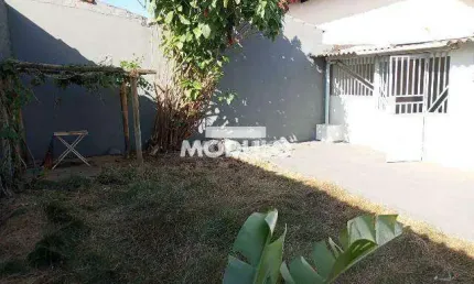 CASA RESIDENCIAL à venda, 3 quartos, 1 vaga, Planalto - Uberlândia/MG