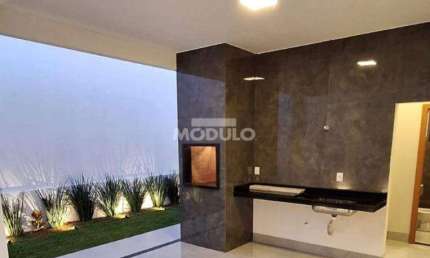 CASA RESIDENCIAL à venda, 3 quartos, 1 suíte, 2 vagas, JARDIM INCONFIDENCIA - Uberlândia/MG