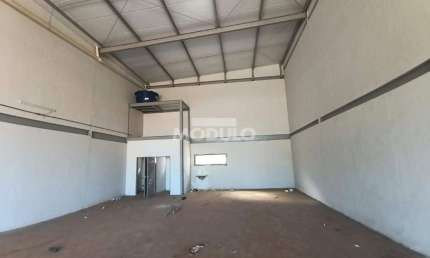 Barracão / Galpão / Depósito para alugar na Avenida João Naves de Ávila, --, Santa Mônica, Uberlândia