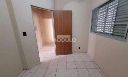 Casa Residencial/Comercial para locação no Bairro Nossa Senhora Aparecida