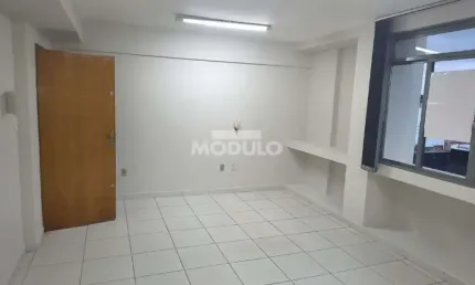 Sala comercial para locação, bairro Nossa Senhora Aparecida