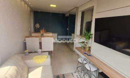 APARTAMENTO à venda, 2 quartos, 1 suíte, 1 vaga, Aclimação - Uberlândia/MG