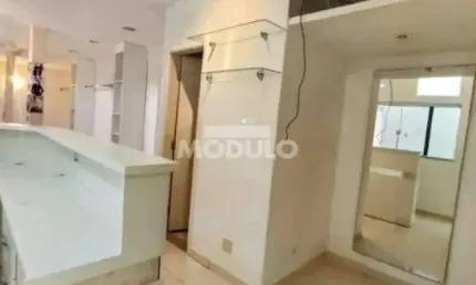 Casa comercial para alugar na Avenida Capitão Pedro Machado Silveira, --, Jardim Karaíba, Uberlândia