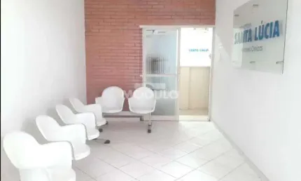 Casa comercial para alugar na Avenida João Pinheiro, --, Centro, Uberlândia