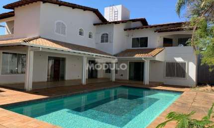 Casa comercial para alugar na Av. Teresina, --, Umuarama, Uberlândia