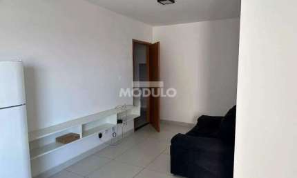 Apartamento para locação, bairro Novo Mundo com 2 quartos