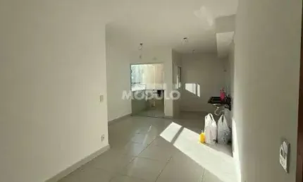 Apartamento para locação, bairro Laranjeiras com 2 quartos