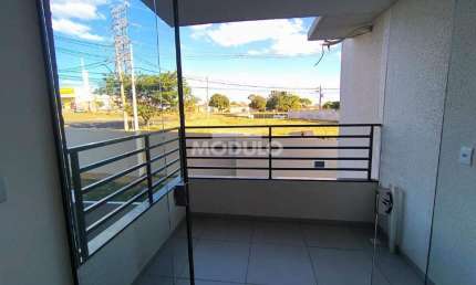 Apartamento com 2 quartos para alugar na Rua Haydée Soares Vasconcelos, --, Shopping Park, Uberlândia