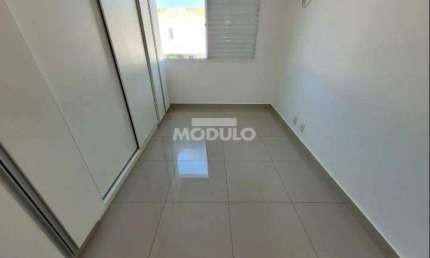 Casa em condomínio fechado com 3 quartos para alugar na Avenida Nicomedes Alves dos Santos, --, Gávea, Uberlândia