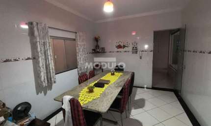CASA RESIDENCIAL à venda, 5 quartos, 1 suíte, 12 vagas, CIDADE JARDIM - Uberlândia/MG