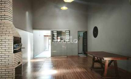 CASA RESIDENCIAL à venda, 3 quartos, 1 suíte, 2 vagas, Santa Rosa - Uberlândia/MG
