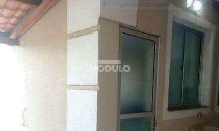 Apartamento para locação bairro Brasil com 2 quartos