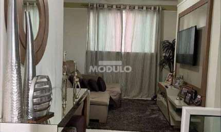 Cobertura para locação, bairro Santa Mônica com 3 quartos