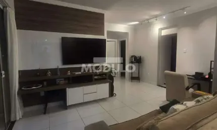APARTAMENTO à venda, 2 quartos, 1 suíte, 2 vagas, Santa Mônica - Uberlândia/MG