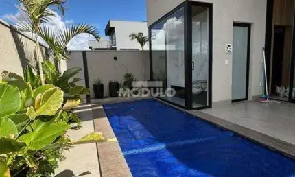 CASA DE CONDOMÍNIO à venda, 3 quartos, 3 suítes, 4 vagas, GRANJA MARILEUSA - Uberlândia/MG