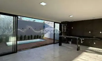 CASA RESIDENCIAL à venda, 3 quartos, 2 suítes, 2 vagas, JARDIM INCONFIDENCIA - Uberlândia/MG