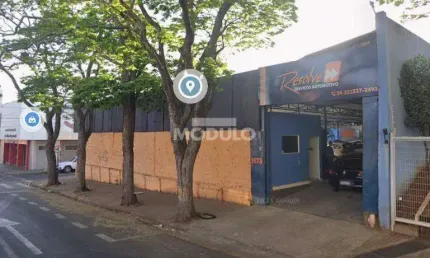 Barracão / Galpão / Depósito para alugar na Avenida Floriano Peixoto, --, Brasil, Uberlândia
