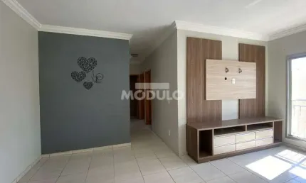 Apartamento residencial para locação, bairro Tubalina com 3 quartos