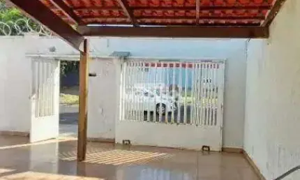 Casa residencial para locação, bairro Tibery com 3 quartos