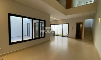 Casa para locação, bairro Cidade Jardim com 3 quartos