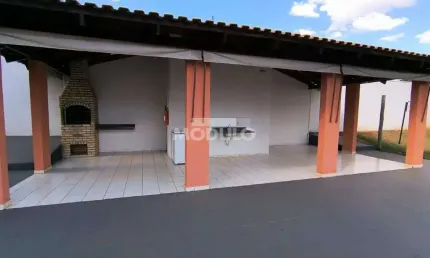 Apartamento com 2 quartos para alugar na Rua Dimas Machado, --, Chácaras Tubalina e Quartel, Uberlândia