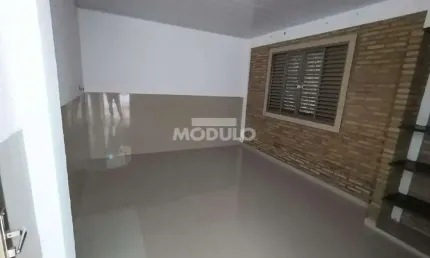 Casa com 5 quartos para alugar na Alameda Serra Dourada, --, Cidade Jardim, Uberlândia