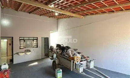 CASA RESIDENCIAL à venda, 2 quartos, 2 vagas, Morumbi - Uberlândia/MG