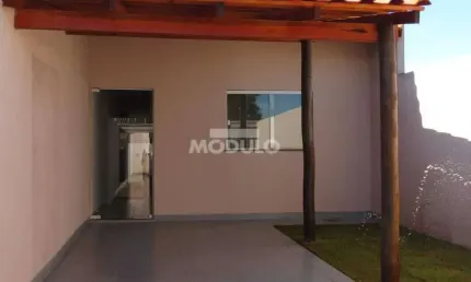 CASA RESIDENCIAL à venda, 2 quartos, 1 suíte, 1 vaga, Shopping Park - Uberlândia/MG