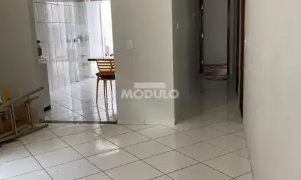 Casa residencial à venda, 4 quartos, 3 suítes, 2 vagas, presidente roosevelt - uberlândia/mg