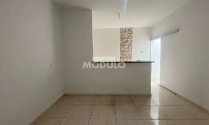 Casa residencial para locação bairro martins com 2 quartos