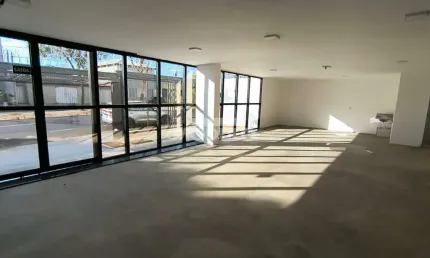 Prédio para alugar na Rua João Balbino, --, Santa Mônica, Uberlândia