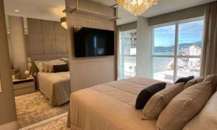 Apartamento com 4 quartos à venda na Avenida Nereu Ramos, 68, Meia Praia, Itapema