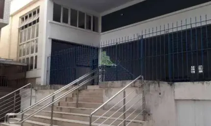 Sala comercial para alugar no Gonzaga, Santos 