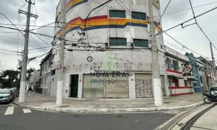 Prédio com 6 salas à venda na Vila Mathias, Santos 