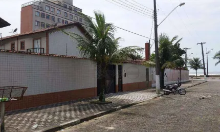 Sobrado com 2 dormitórios à venda, 83 m² por R$ 295.000,00 - Vila Atlântica - Mongaguá/SP