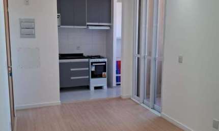 Apto pronto para morar no Maxx Santa Angela, 2 dorms, cozinha mobiliada e 1 vaga de garagem em andar alto e vista livre Serra do Japi..