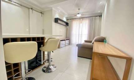 Apto reformado e mobiliado no Citta di Roma, 3 dorms sendo 1 suíte todo planejado, vista Serra e 2 vagas.