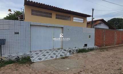 Casa com 2 quartos à venda na Rua Tiradentes, Centro, Demerval Lobão por R$ 150.000
