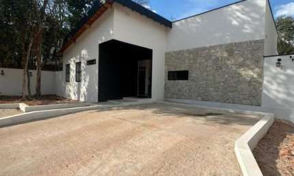 Casa em condomínio fechado com 4 quartos para alugar na Loteamento Condomínio Fazenda Real, Novo Uruguai, Teresina por R$ 9.000