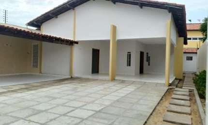 Casa Ampla e Reformada – 180m² no Recanto das Palmeiras – Zona Leste