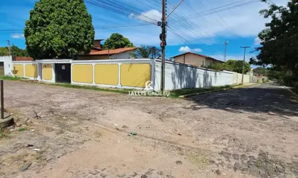 Casa com 3 quartos, 239m² construídos – Ininga – Teresina/PI Conforto, piscina e energia solar em uma das localizações mais valorizadas da cidade.