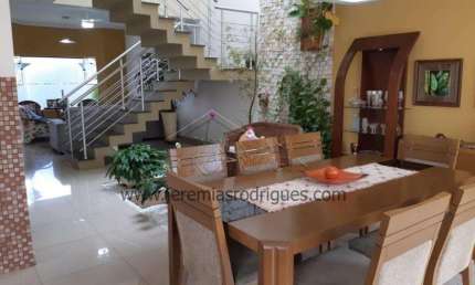 Casa com 4 quartos, 258 m², à venda por R$ 1.100.000- Campos do Conde III - Tremembé/SP