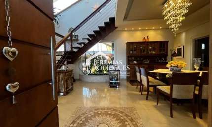 Casa com 4 quartos, 420 m² - Condomínio Portal do Sol - Taubaté/SP