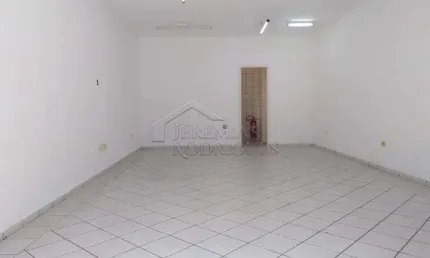 Prédio à venda no Solar da Mantiqueira, Tremembé 
